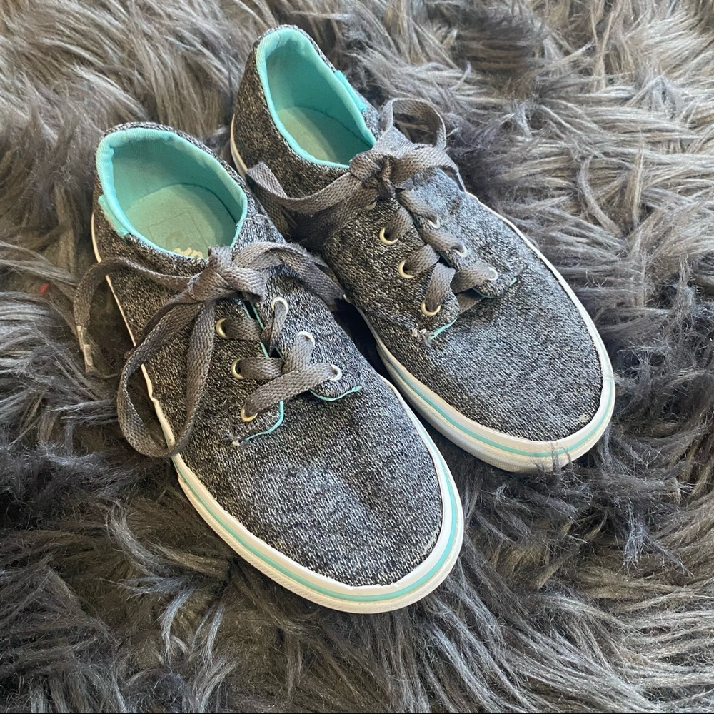 Vans Kids Sneakers boys gray lace up size 1.5